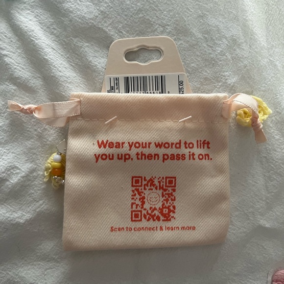 Little words project Halloween hey boo ghost candy corn bracelet M/L - Picture 2 of 2